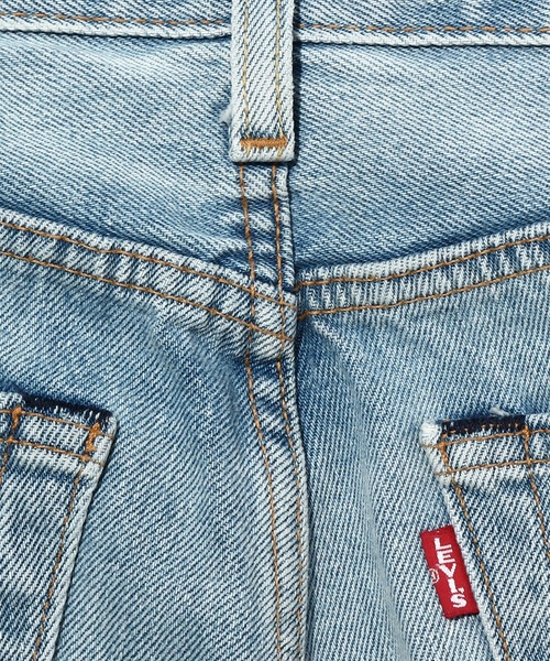 501(ゴーマルイチ)の「Levi’s/リーバイス 501(R) LEVI'S ORIGINAL Z1543 LIGHT INDIGO STONEWASH(デニムパンツ・メンズ・ライトインディゴブルー・W34 L32/W36 L32/W28 L32/W30 L32/W33 L32/W29 L32/W32 L32/W31 L32)」の6枚目の写真