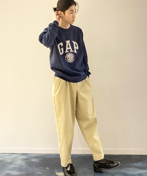 GAP スエット セール】Gap Athleticロゴ Vネックスウェット・トレーナー(ユニ