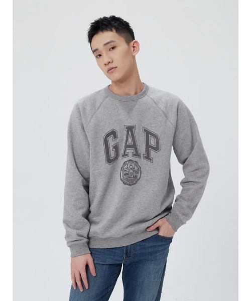 GAP スエット セール】Gap Athleticロゴ Vネックスウェット・トレーナー(ユニ