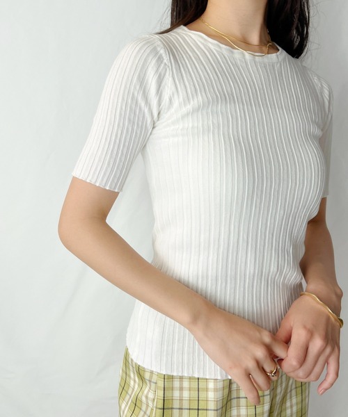 H.Warren(エイチウォーレン)の「クルーネックサマーリブ5部袖カットソー(Tシャツ/カットソー・レディース・ホワイト/ブラック/ピンク/ブルー/グリーン・FREE)」の6枚目の写真