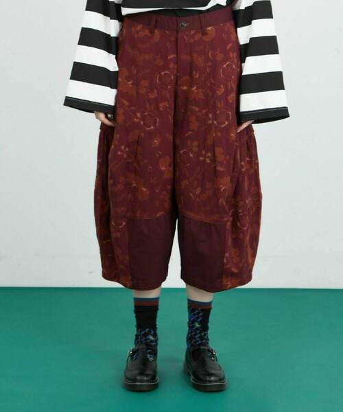 FRAPBOIS(フラボア)の「ガーデン パンツ(その他パンツ・レディース・ブラック/ボルドー・1/0)」の1枚目の写真