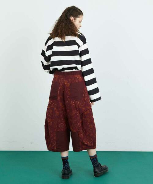 FRAPBOIS(フラボア)の「ガーデン パンツ(その他パンツ・レディース・ブラック/ボルドー・1/0)」の16枚目の写真