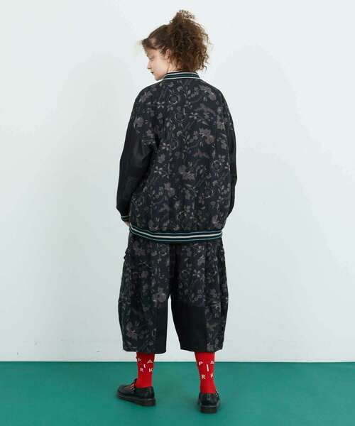 FRAPBOIS(フラボア)の「ガーデン パンツ(その他パンツ・レディース・ブラック/ボルドー・1/0)」の12枚目の写真