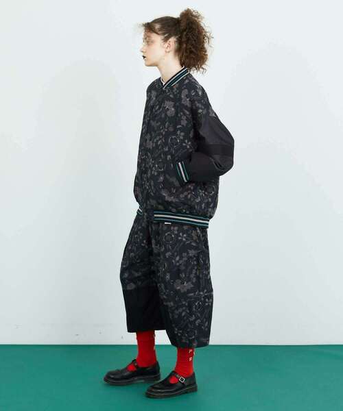 FRAPBOIS(フラボア)の「ガーデン パンツ(その他パンツ・レディース・ブラック/ボルドー・1/0)」の9枚目の写真