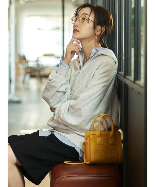 Green　Parks（グリーンパークス）の「ハーフZIP裏毛パーカーチュニック（パーカー・レディース・ブラック/ライトグレー系2/ダークグリーン・FREE）」の4枚目の写真