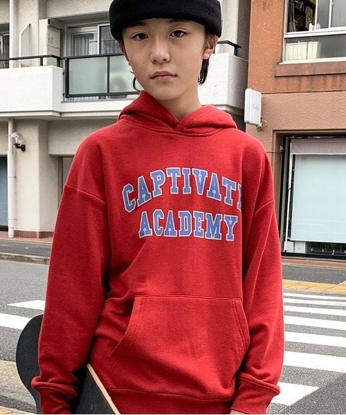 GLAZOS(グラソス)の「カレッジプリントパーカー(パーカー・キッズ・ダークグリーン/ネイビー/レッド/オフホワイト・140cm/150cm/160cm/170cm)」の4枚目の写真