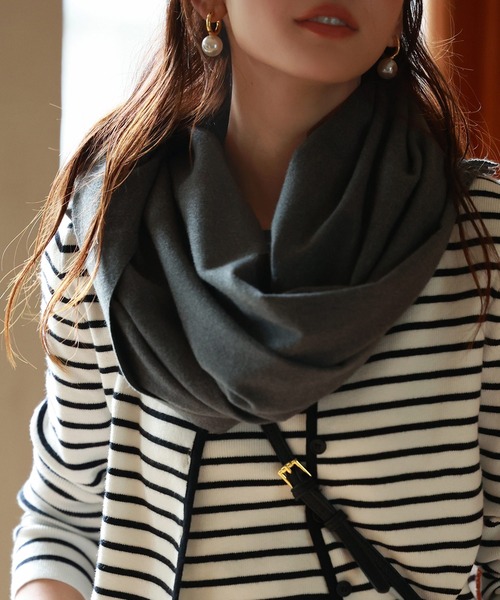 SAISON DE PAPILLON(セゾンドパピヨン)の「ウールタッチ大判マフラー(マフラー・レディース・ブラック/アイボリー/グレー/マスタード/チャコール/パープル/ブラウン・フリー)」の19枚目の写真