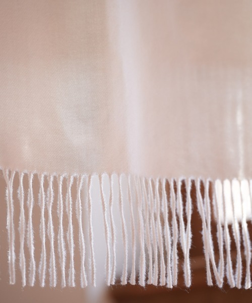 SAISON DE PAPILLON(セゾンドパピヨン)の「ウールタッチ大判マフラー(マフラー・レディース・ブラック/アイボリー/グレー/マスタード/チャコール/パープル/ブラウン・フリー)」の11枚目の写真