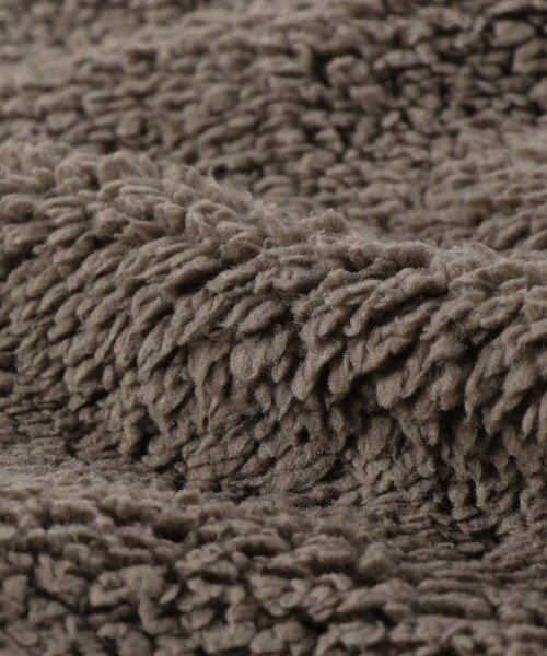 BRANSHES（ブランシェス）の「【かるふわ】ノーカラーボアジャケット（ノーカラージャケット・キッズ・ブラック/アイボリー/ブラウン・150/100/110/120/140/130）」の14枚目の写真