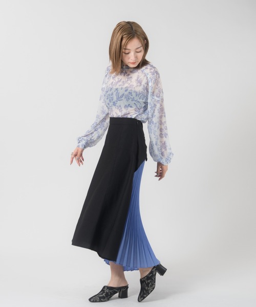 LAYMEE(レイミー)の「Eta pleats skirt / エタプリーツスカート(スカート・レディース・アイボリー/ブラック・FREE)」の4枚目の写真