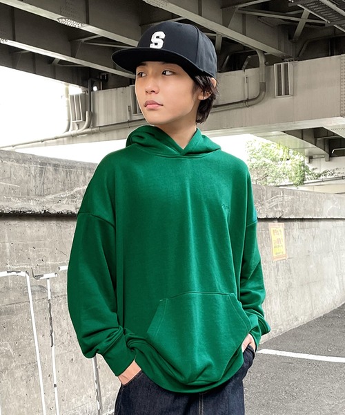 GLAZOS（グラソス）の「ツイル・刺繍入りストレートバイザーキャップ（キャップ・キッズ・ネイビー/グリーン/チャコールグレー/ブラック・フリー）」の6枚目の写真