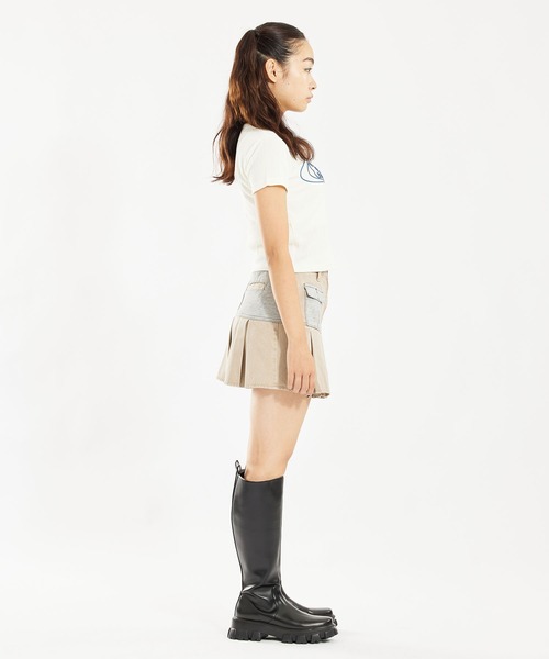 X-girl(エックスガール)の「OVAL LOGO S/S BABY TEE(Tシャツ/カットソー・レディース・ブルー/ブラック/ホワイト・S/M)」の5枚目の写真