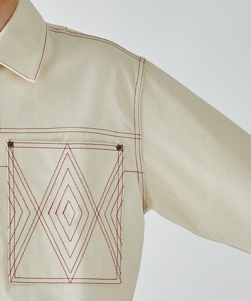 COGNOMEN(コグノーメン)の「【COGNOMEN】EMBROIDERED DENIM JACKET(ブルゾン・メンズ・アイボリー/インディゴブルー・M/L)」の11枚目の写真