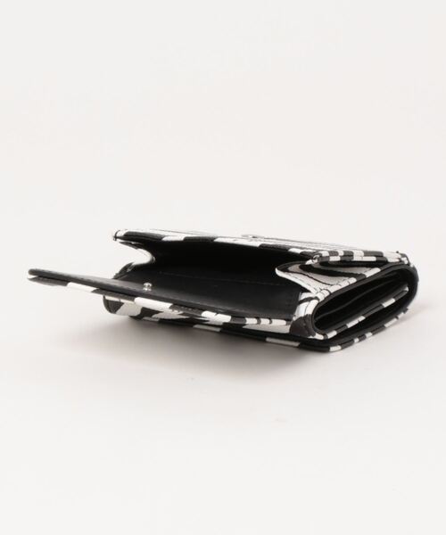 X-girl(エックスガール)の「【X-girl /エックスガール】 ANIMAL FAUX LEATHER MINI WALLET(財布・レディース・ホワイト/ベージュ・FREE)」の6枚目の写真