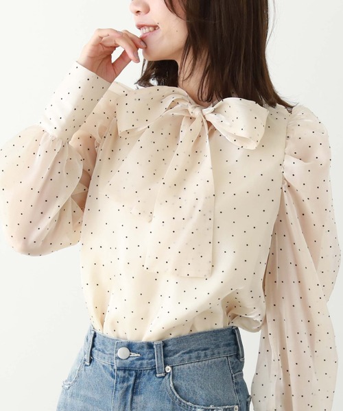 archives（アルシーヴ）の「フロッキードット２ＷＡＹボータイブラウス（シャツ/ブラウス・レディース・グレー/ブラック/アイボリー・MEDIUM）」の10枚目の写真