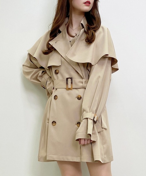 INGNI(イング)の「ケープ付ミディ丈トレンチコート/B(トレンチコート・レディース・ライトベージュ/ベージュ・M)」の5枚目の写真