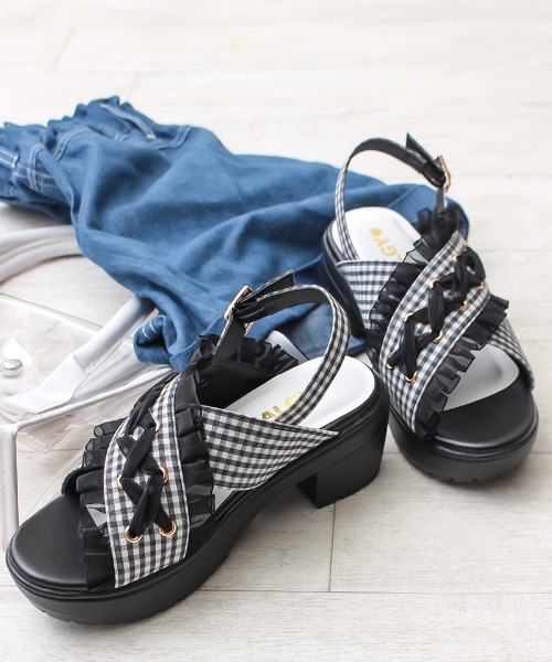 algy（アルジー）の「（ALGY） リボンフリル 厚底サンダル（サンダル・キッズ・ブラック/ホワイト・23.0cm/24.0cm/22.0cm/19.0cm/20.0cm/21.0cm）」の9枚目の写真