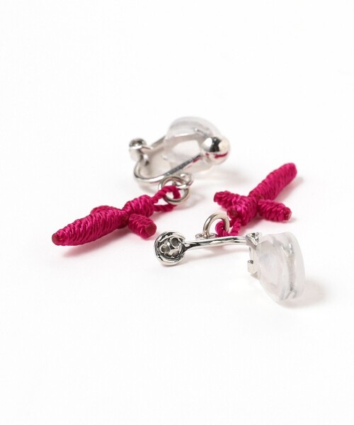 BEAMS BOY(ビームスボーイ)の「OJO DE MEX × BEAMS BOY / 別注 クロス イヤリング(イヤリング・レディース・ブラック/ピンク/イエロー/ブルー・ONE SIZE)」の6枚目の写真