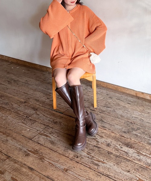 Mysa&Liina(ミーサリーナ)の「ニットカーディガン袖スリットワンピ(カーディガン/ボレロ・レディース・アイボリー/ブルー/オレンジ・M)」の5枚目の写真