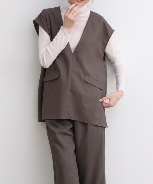 INED CLARO（イネドクラロ）の「リネンライクプルオーバーベスト（ベスト・レディース・ライトグリーン/グレー/チャコールグレー・フリー）」の2枚目の写真