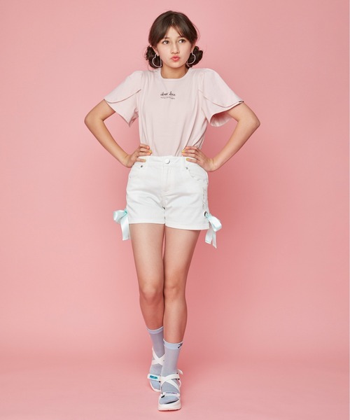 JENNI love（ジェニィラブ）の「サテンリボンショーパン（デニムパンツ・キッズ・ブラック/サックスブルー/オフホワイト/ブルー・130cm/140cm/150cm/160cm）」の5枚目の写真