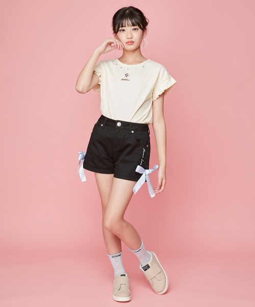 JENNI love（ジェニィラブ）の「サテンリボンショーパン（デニムパンツ・キッズ・ブラック/サックスブルー/オフホワイト/ブルー・130cm/140cm/150cm/160cm）」の11枚目の写真