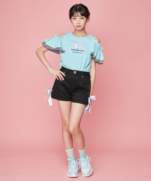 JENNI love（ジェニィラブ）の「サテンリボンショーパン（デニムパンツ・キッズ・ブラック/サックスブルー/オフホワイト/ブルー・130cm/140cm/150cm/160cm）」の12枚目の写真