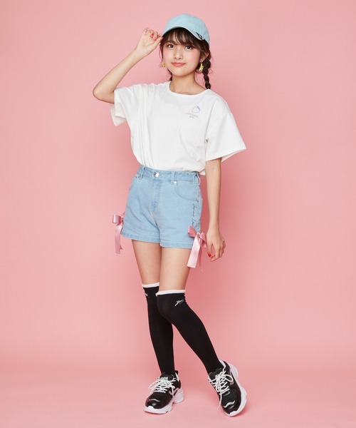 JENNI love（ジェニィラブ）の「サテンリボンショーパン（デニムパンツ・キッズ・ブラック/サックスブルー/オフホワイト/ブルー・130cm/140cm/150cm/160cm）」の13枚目の写真