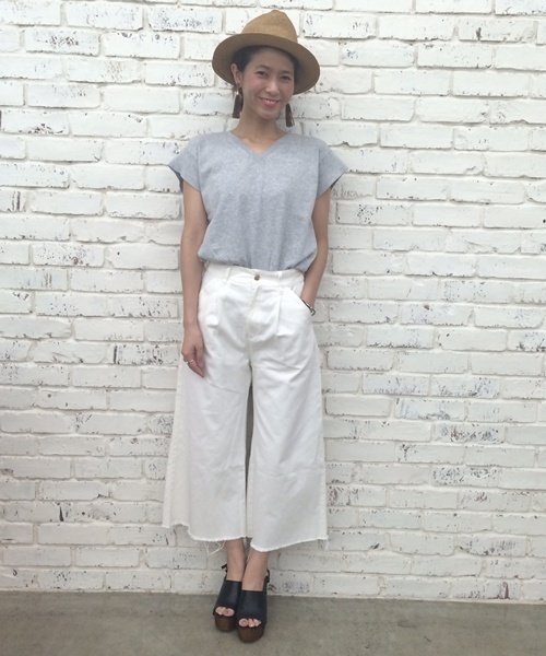 mystic（ミスティック）の「【mystic】ﾜｲﾄﾞﾘﾌﾞVﾈｯｸﾌﾟﾙｵｰﾊﾞ-（ニット/セーター・レディース・ホワイト/グレー/カーキ/ネイビー/レッド・FREE）」の6枚目の写真