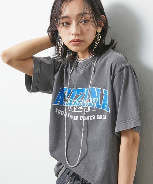 CHIC STYLE(シックスタイル)の「<大きいサイズ>綿100%リメイク風ロゴプリントピグメントTシャツ シックスタイル(Tシャツ/カットソー・レディース・グリーン/チャコール・L/LL/3L/4L/5L)」の14枚目の写真
