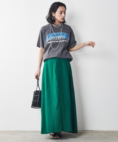 CHIC STYLE(シックスタイル)の「<大きいサイズ>綿100%リメイク風ロゴプリントピグメントTシャツ シックスタイル(Tシャツ/カットソー・レディース・グリーン/チャコール・L/LL/3L/4L/5L)」の19枚目の写真