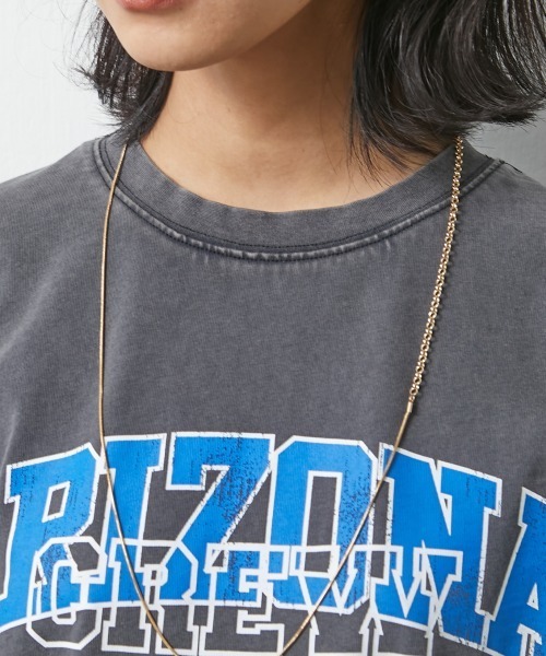 CHIC STYLE(シックスタイル)の「<大きいサイズ>綿100%リメイク風ロゴプリントピグメントTシャツ シックスタイル(Tシャツ/カットソー・レディース・グリーン/チャコール・L/LL/3L/4L/5L)」の5枚目の写真
