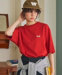 レディースのTシャツ/カットソー（レッド/赤色系・無地）ファッション