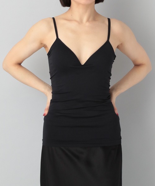 e/rm（イーアールエム）の「【e/rm・セレクト】cohan（コハン）シームレスブラキャミソール（ブラジャー・レディース・キャメル/ブラック・SMALL/MEDIUM）」の14枚目の写真