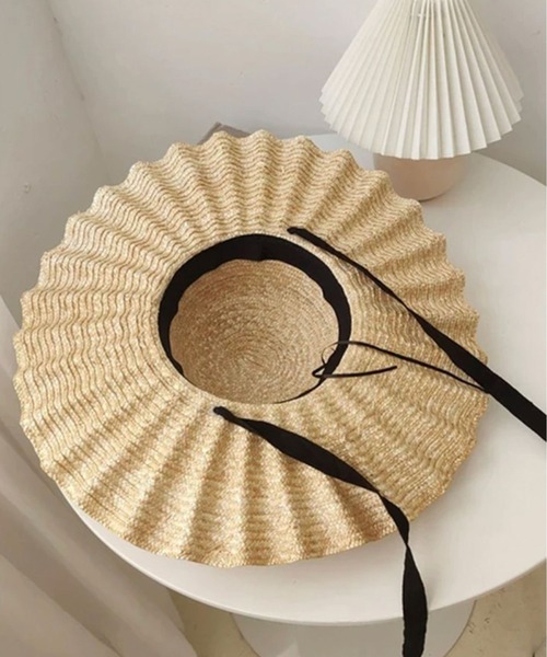 ammy.（エイミードット）の「【 ammy. / エイミードット 】 リボン付き なみなみ ストローハット（ハット・レディース・ナチュラル・FREE）」の5枚目の写真