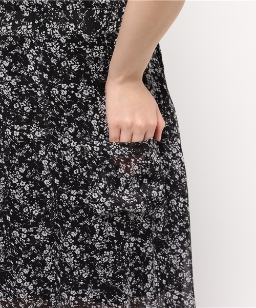 Kastane（カスタネ）の「【Kastane】柄シフォンマキシワンピース（ワンピース・レディース・ネイビー/ボルドー/ブラック・FREE）」の9枚目の写真