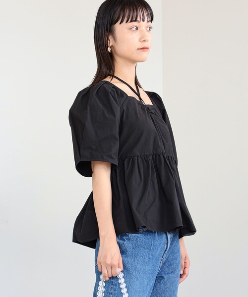 Ray BEAMS（レイビームス）の「Ray BEAMS / クロス ホルター スクエアネック ブラウス（シャツ/ブラウス・レディース・ブラック/ベージュ・ONE SIZE）」の11枚目の写真