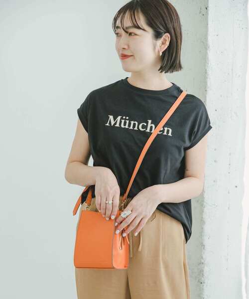 ITEMS URBANRESEARCH（アイテムズ アーバンリサーチ）の「ロゴフレンチTシャツ（Tシャツ/カットソー・レディース・ブラック/ホワイト/オレンジ/ブラウン・FREE）」の3枚目の写真