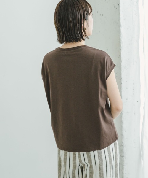 ITEMS URBANRESEARCH（アイテムズ アーバンリサーチ）の「ロゴフレンチTシャツ（Tシャツ/カットソー・レディース・ブラック/ホワイト/オレンジ/ブラウン・FREE）」の19枚目の写真