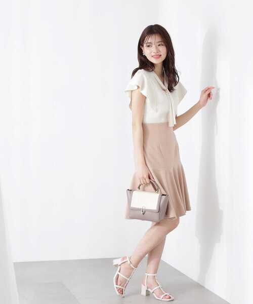 PROPORTION BODY DRESSING(プロポーションボディドレッシング)の「シームフレアースカート / 1213120504(スカート・レディース・ベージュ/ホワイト系その他/ブラック・SMALL/MEDIUM)」の6枚目の写真