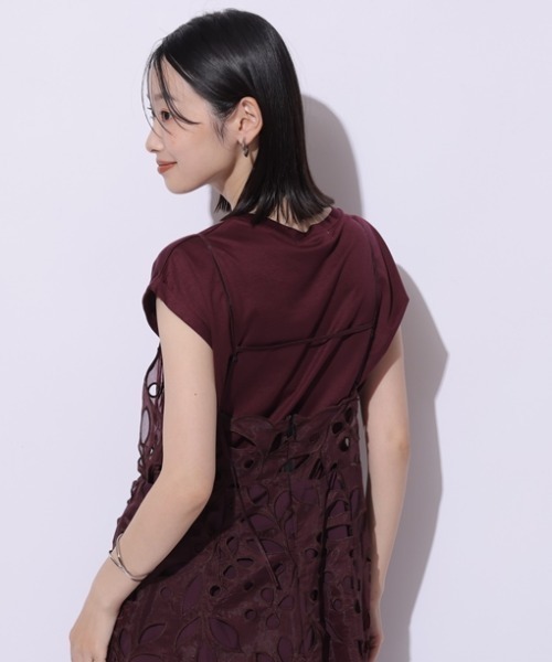 Mystrada(マイストラーダ)の「クルーネックカットソー(Tシャツ/カットソー・レディース・ブラック/ホワイト/グレイッシュベージュ/レッド系その他3・38)」の9枚目の写真