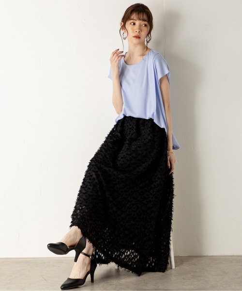 MILLION CARATS(ミリオンカラッツ)の「【ReBasic】リラクシーさときれい見えを両立するタッククルーネックカットソー(Tシャツ/カットソー・レディース・サックスブルー/ピンク/オフホワイト/ブラック/グリーン・MEDIUM/LARGE)」の14枚目の写真