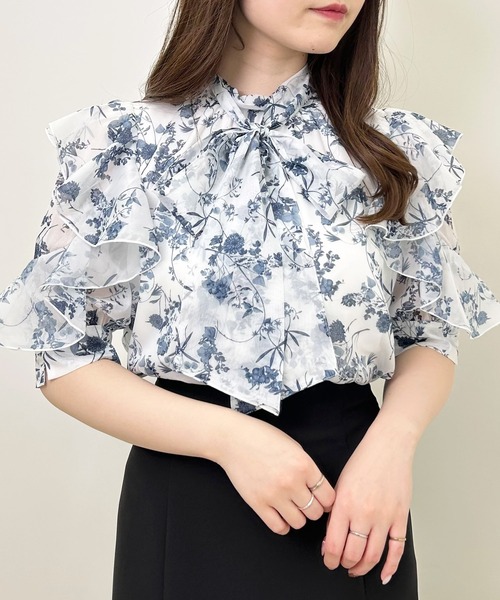 INGNI（イング）の「袖フリル花柄シアー5分袖／ブラウス（シャツ/ブラウス・レディース・ホワイト×ネイビー/グレー/ブラウン・M）」の20枚目の写真