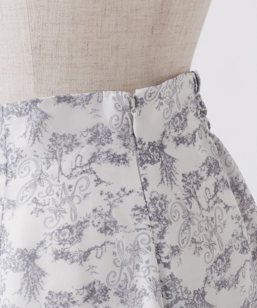 one after another NICE CLAUP（ワンアフターアナザーナイスクラップ）の「トワルドジュイ/オリジナルプリントティアードスカート（スカート・レディース・グレー系その他/ピンク系その他/ライトグレー系・FREE）」の15枚目の写真