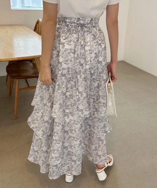 one after another NICE CLAUP（ワンアフターアナザーナイスクラップ）の「トワルドジュイ/オリジナルプリントティアードスカート（スカート・レディース・グレー系その他/ピンク系その他/ライトグレー系・FREE）」の10枚目の写真