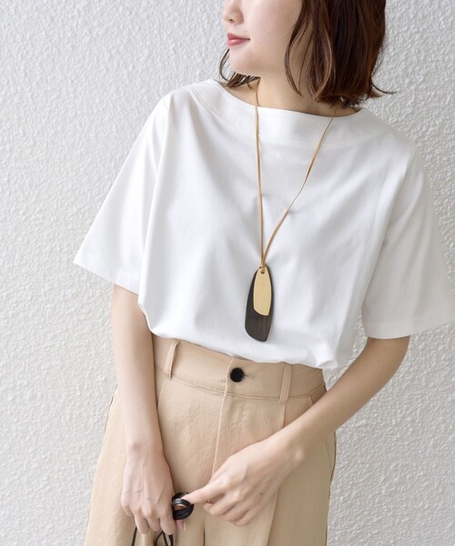 SHIPS（シップス）の「【WEB限定】〈ネックが選べる2サイズ展開〉オーガニックコットン バリエーションネック TEE（Tシャツ/カットソー・レディース・チャコールグレー/ブラック/オフホワイト/ホワイト系/ブラック系/グレー系/ワインレッド/エンジ/ネイビー/コバルトブルー・SMALL/MEDIUM）」の13枚目の写真