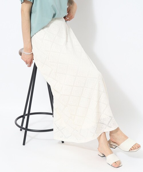 Cutie Blonde（キューティーブロンド）の「◆【大人のフェミニンカジュアル】Aライン レーススカート（スカート・レディース・オレンジ/ホワイト系・01/02/03）」の2枚目の写真