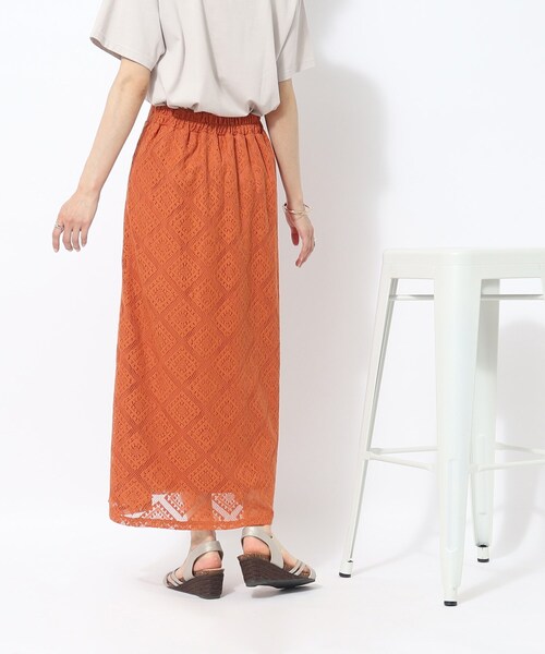 Cutie Blonde（キューティーブロンド）の「◆【大人のフェミニンカジュアル】Aライン レーススカート（スカート・レディース・オレンジ/ホワイト系・01/02/03）」の4枚目の写真