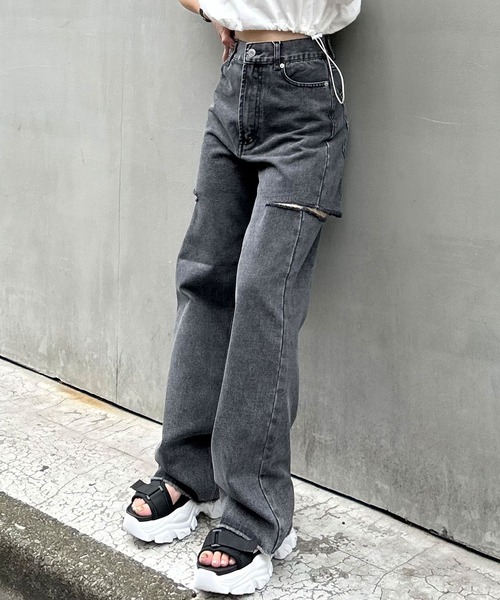 INGNI(イング)の「サイドスリット/デニムパンツ(デニムパンツ・レディース・アイボリー/ブルー系その他3/ブラック/グレー・M/S)」の3枚目の写真