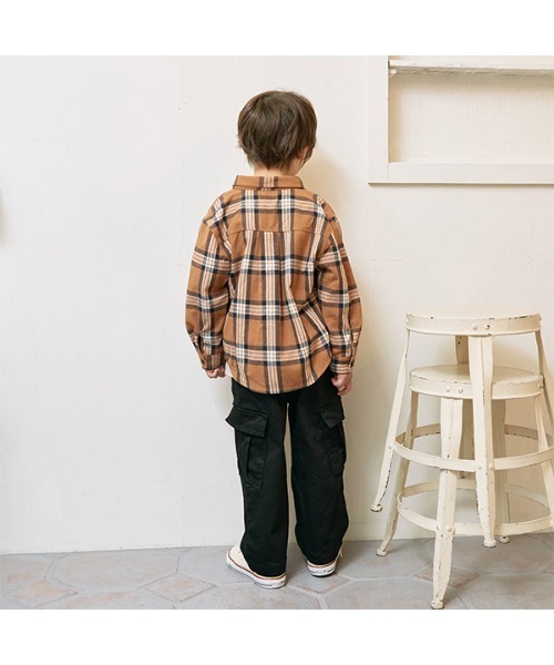 b・ROOM（ビールーム）の「チェックワイドシャツ（シャツ/ブラウス・キッズ・ブルー/キャメル/モスグリーン/オフホワイト・100cm/120cm/150cm/130cm/140cm/110cm）」の14枚目の写真